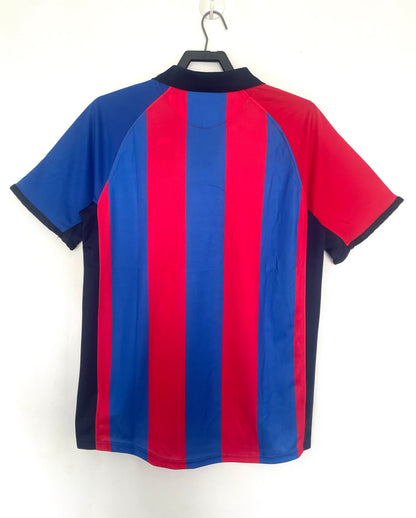 Camiseta del Barcelona (local) - 2001-2002