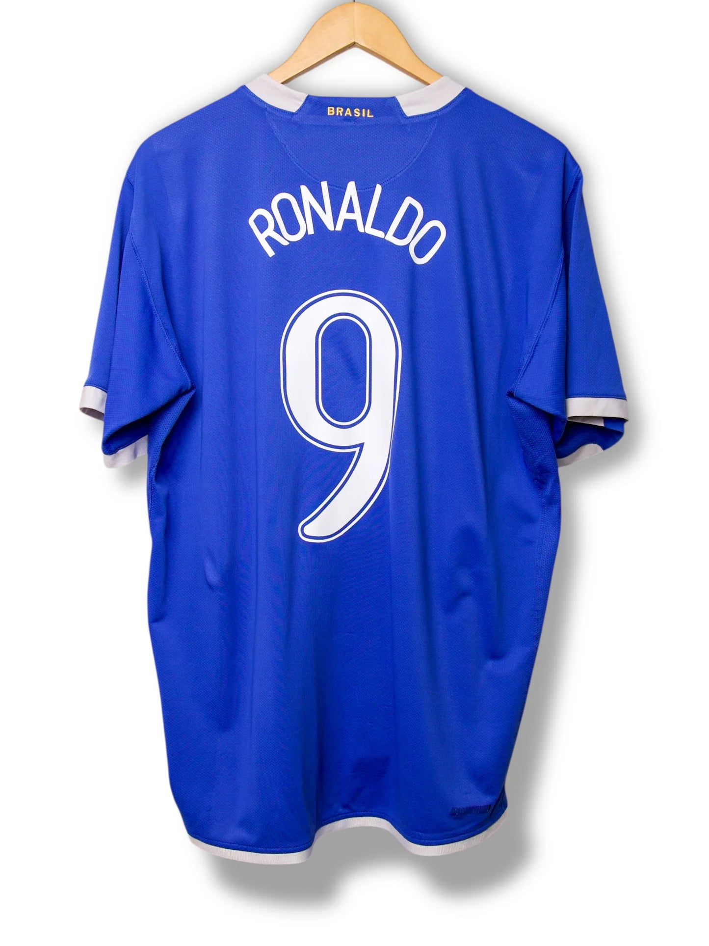Camiseta de visitante de Brasil - 2006