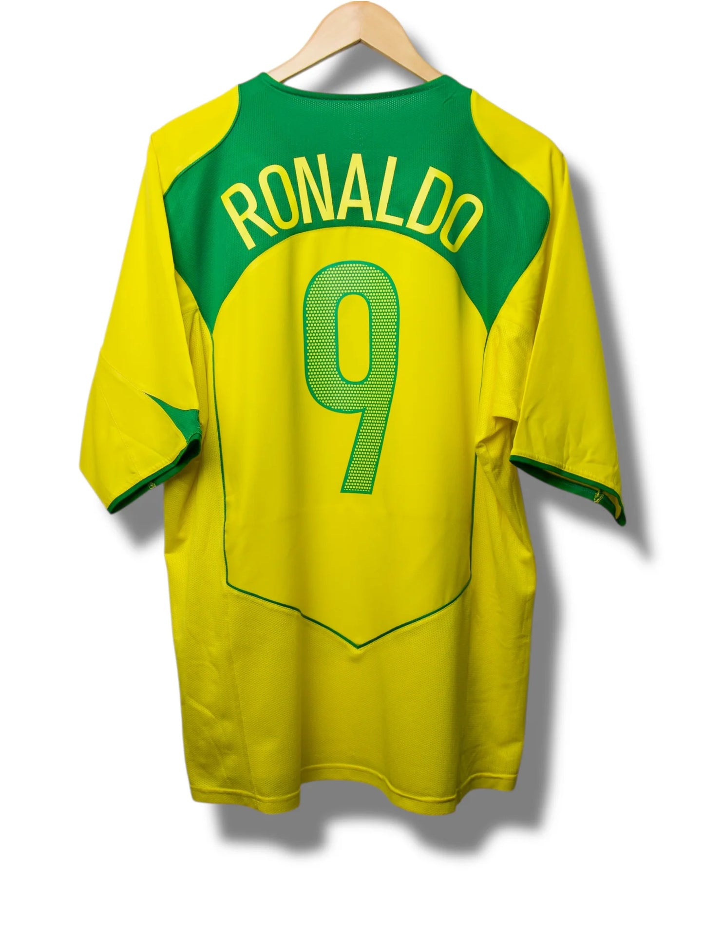Maillot domicile du Brésil – 2004