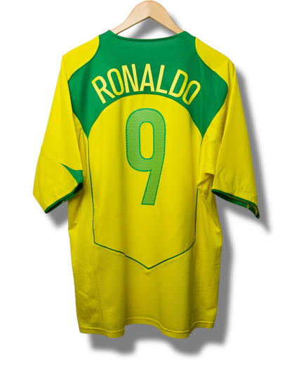 Maillot domicile du Brésil – 2004