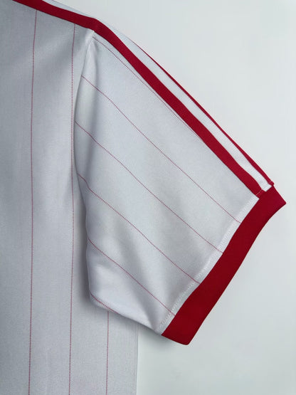 Maillot domicile de la Pologne - 1982